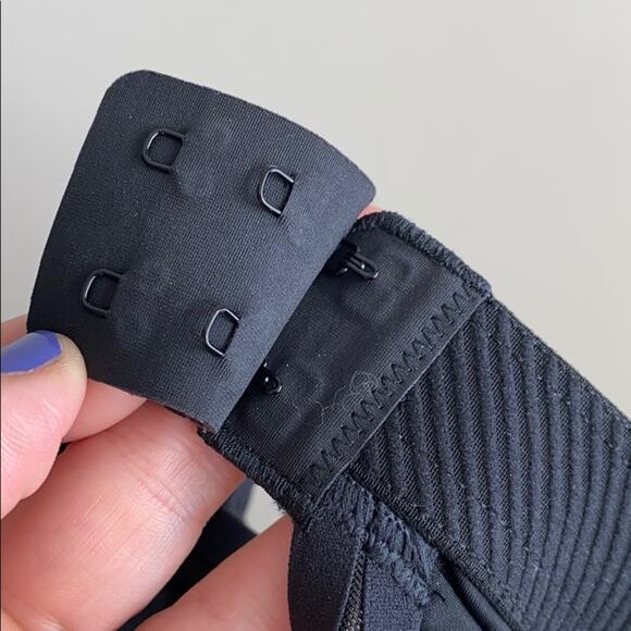 Athleta Advance Sprint High Impact Wireless Sports Bra B-DD 32B - Picture 9 of 11